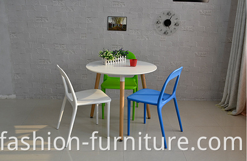 plastic dining chair